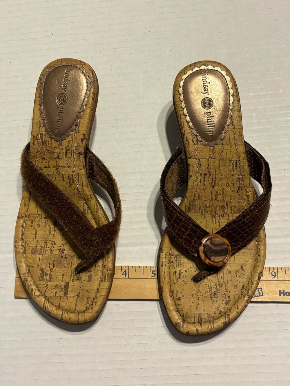 TWO PAIRS: Lindsay Phillips SWITCH FLOPS Sandal, Wedge brown | cork women’s sz 6 - Picture 7 of 11